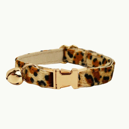 Classic leopard print cat collar with bow tie