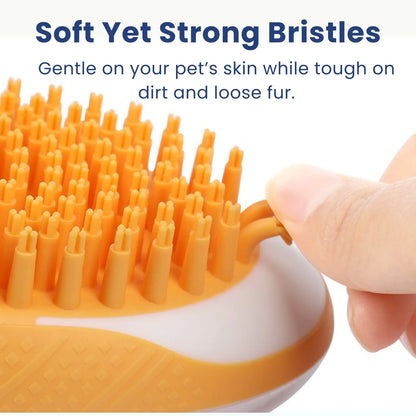 Close-up of soft yet durable silicone bristles on LookPaw™ grooming brush